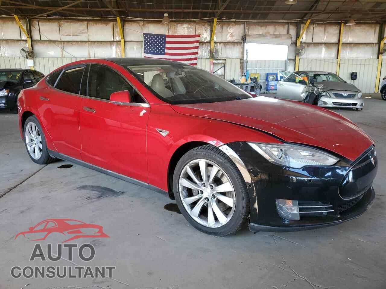 TESLA MODEL S 2013 - 5YJSA1CP7DFP27034