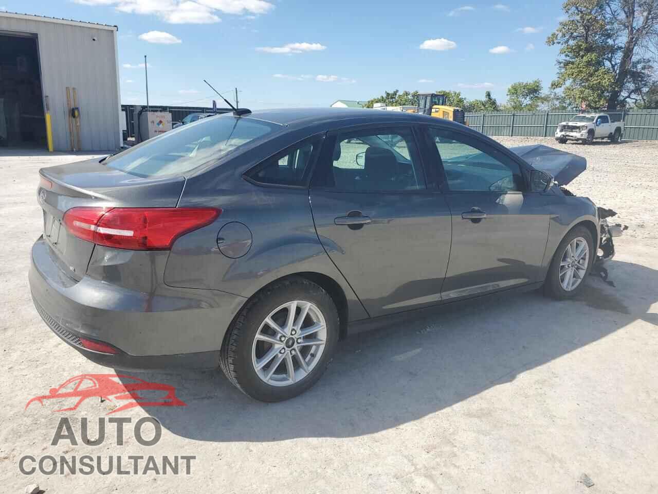 FORD FOCUS 2017 - 1FADP3F26HL203143