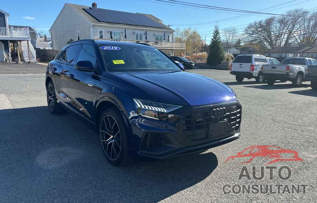 AUDI Q8 2019 - WA1FVAF18KD011741