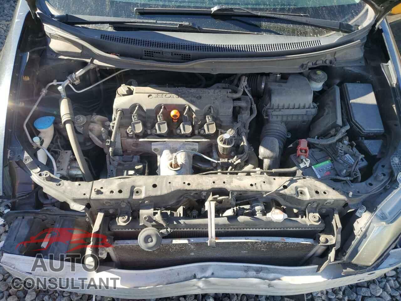 HONDA CIVIC 2013 - 19XFB2F58DE099652