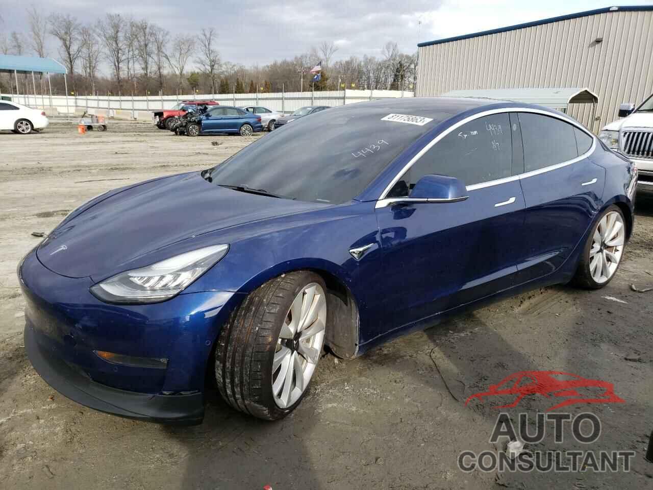 TESLA MODEL 3 2018 - 5YJ3E1EB1JF083892