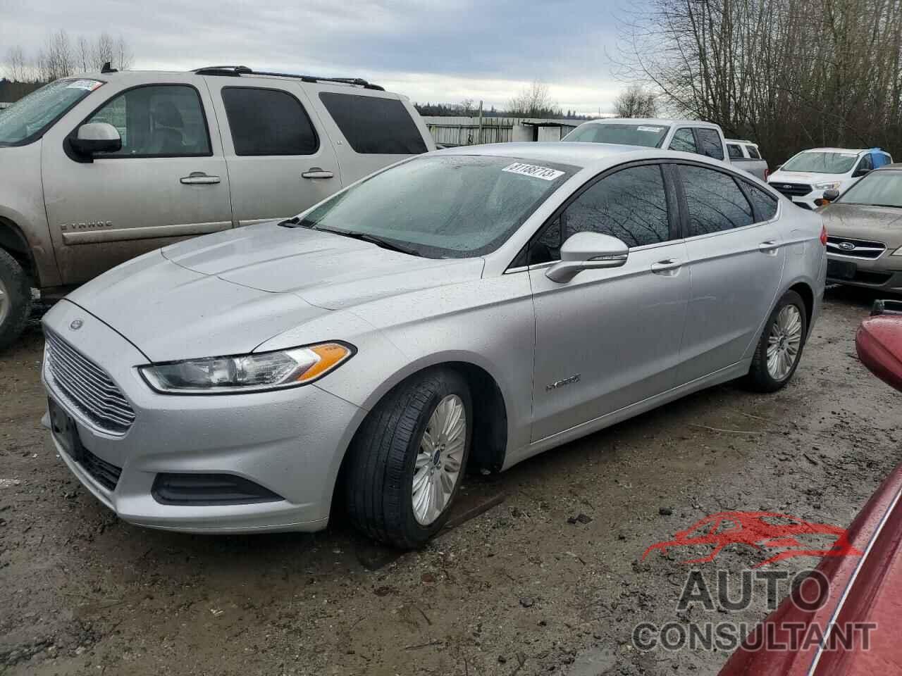FORD FUSION 2015 - 3FA6P0LU4FR246147