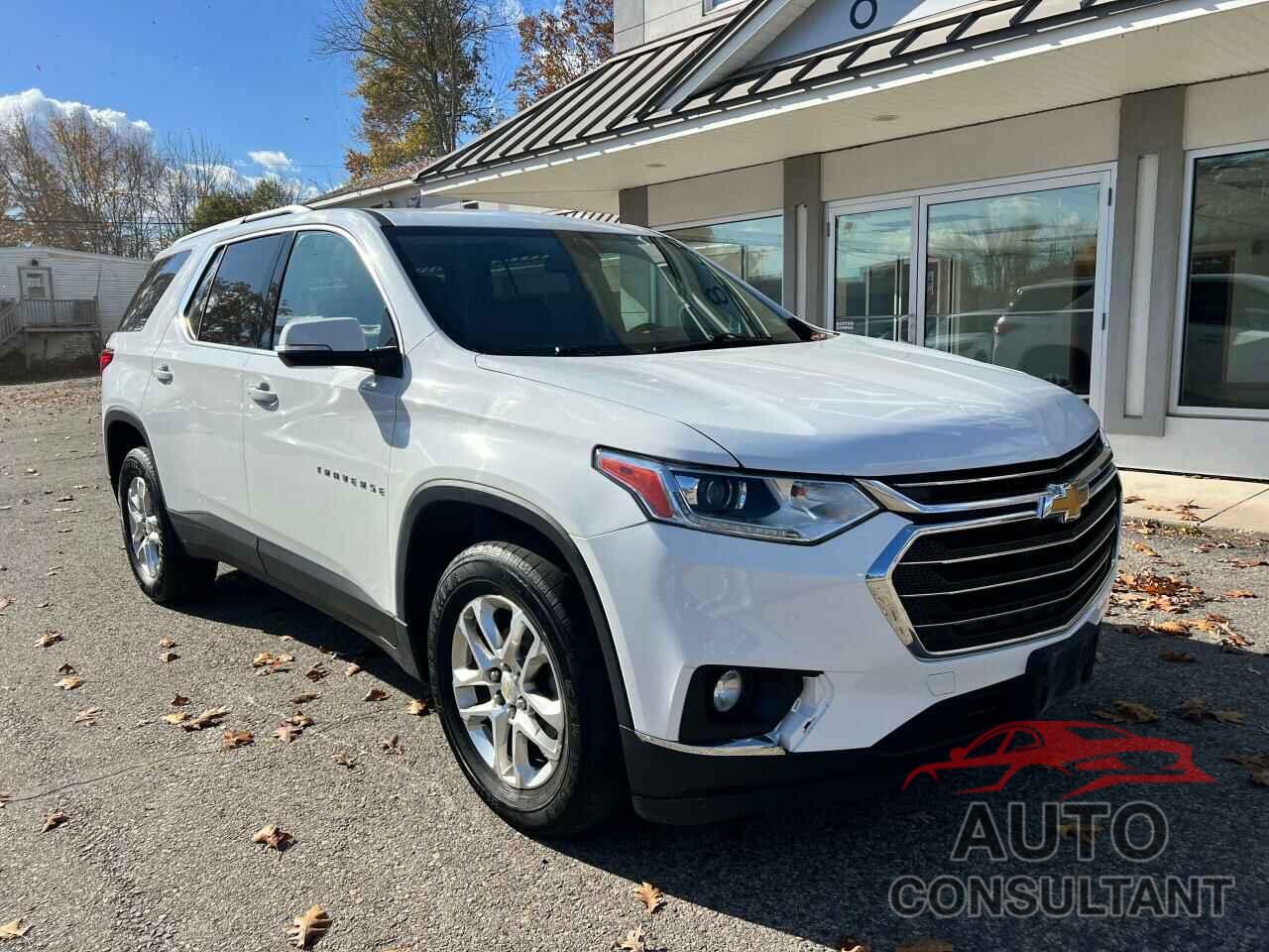 CHEVROLET TRAVERSE 2018 - 1GNEVGKW8JJ164293
