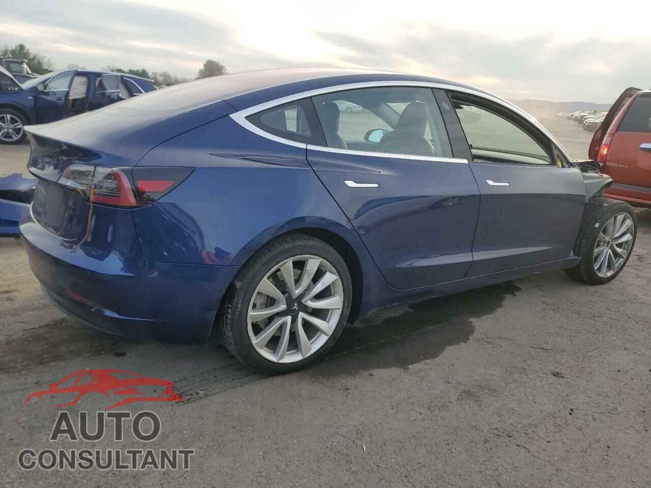 TESLA MODEL 3 2018 - 5YJ3E1EA3JF032935