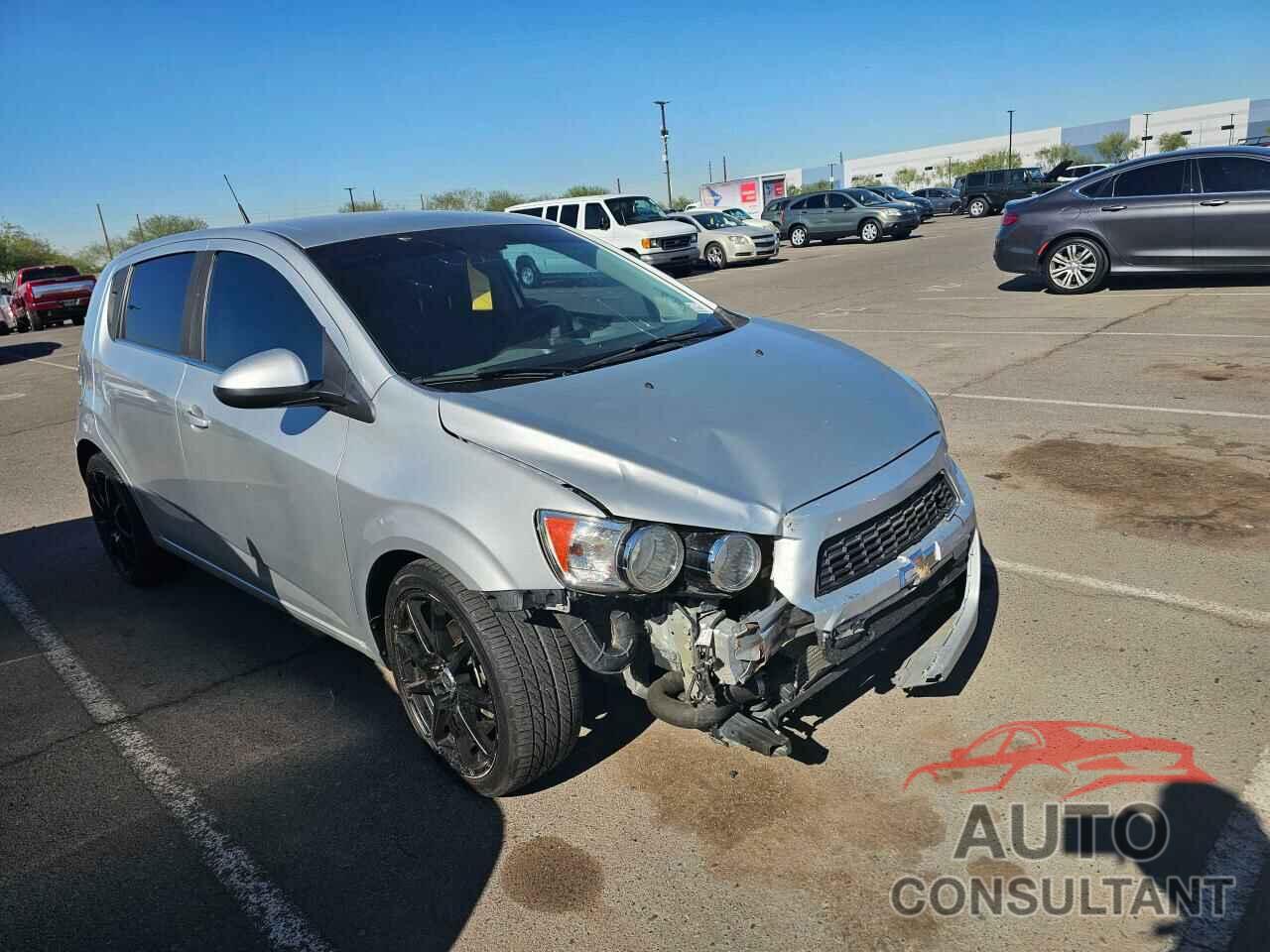 CHEVROLET SONIC 2012 - 1G1JC6SB6C4216079