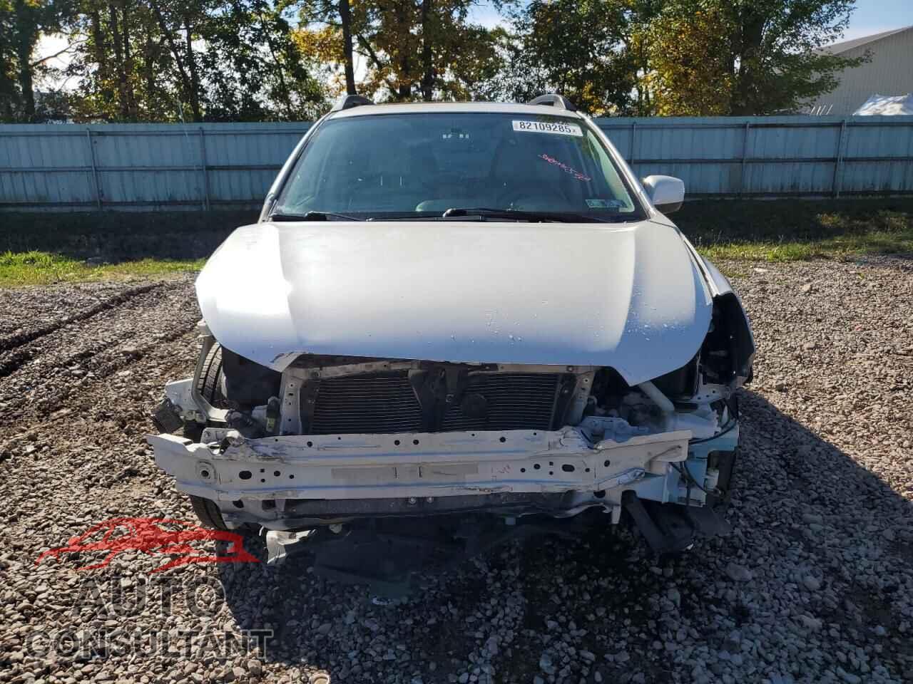 SUBARU XV 2014 - JF2GPAKC4E8210117