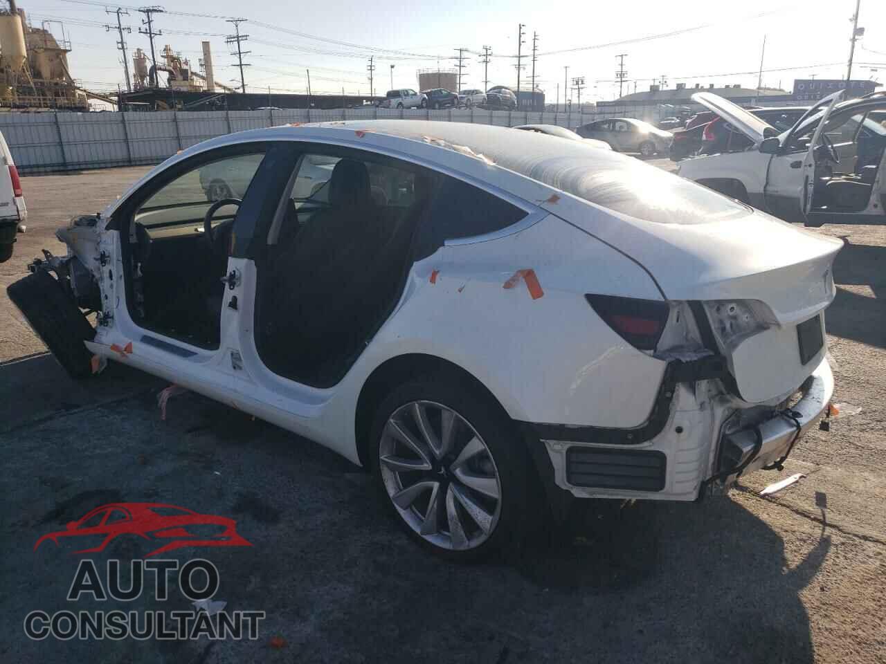 TESLA MODEL 3 2020 - 5YJ3E1EAXLF793013