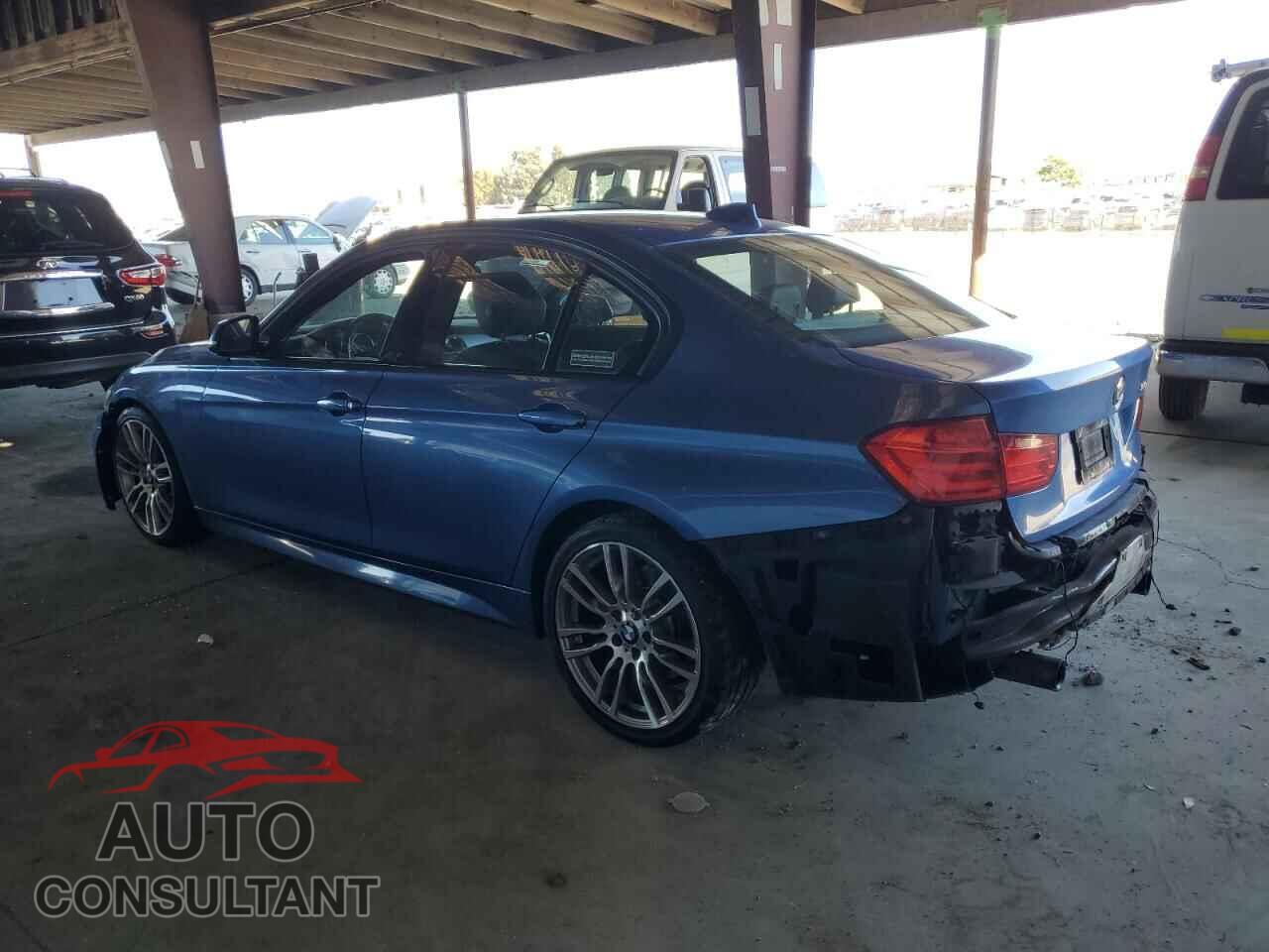 BMW 3 SERIES 2013 - WBA3A9G55DNP37300