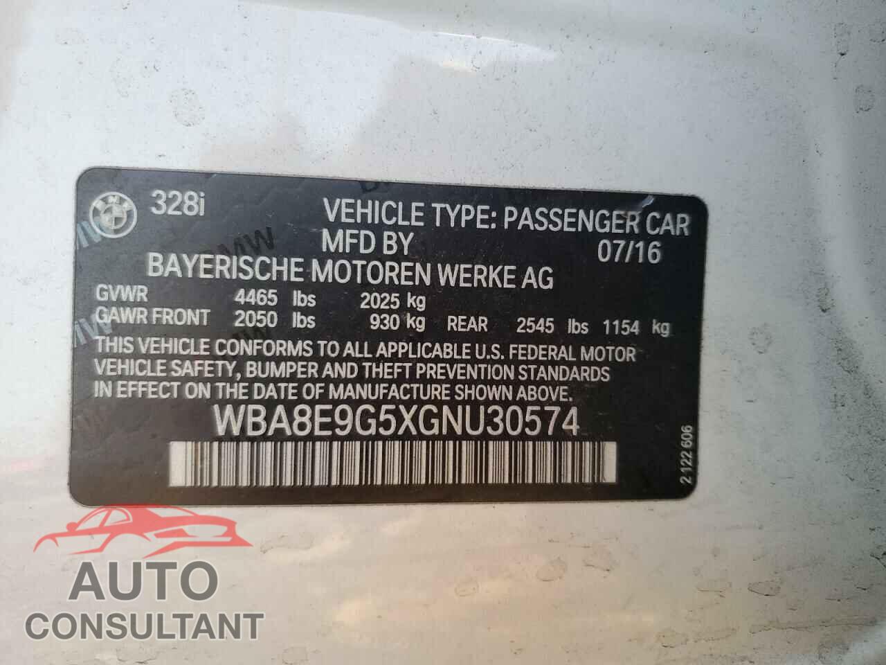 BMW 3 SERIES 2016 - WBA8E9G5XGNU30574