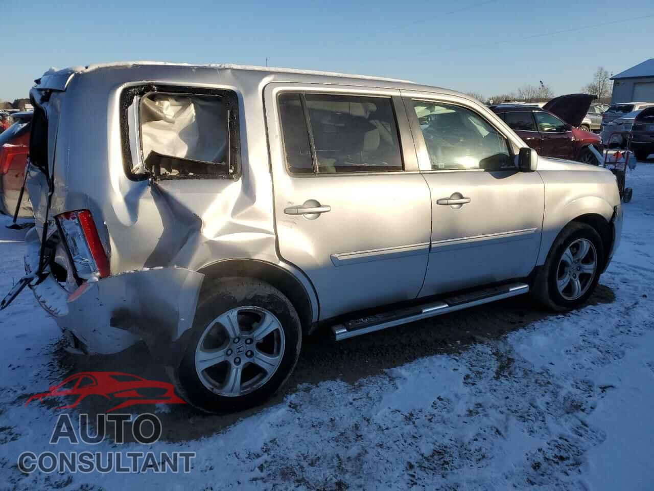 HONDA PILOT 2012 - 5FNYF4H52CB028705