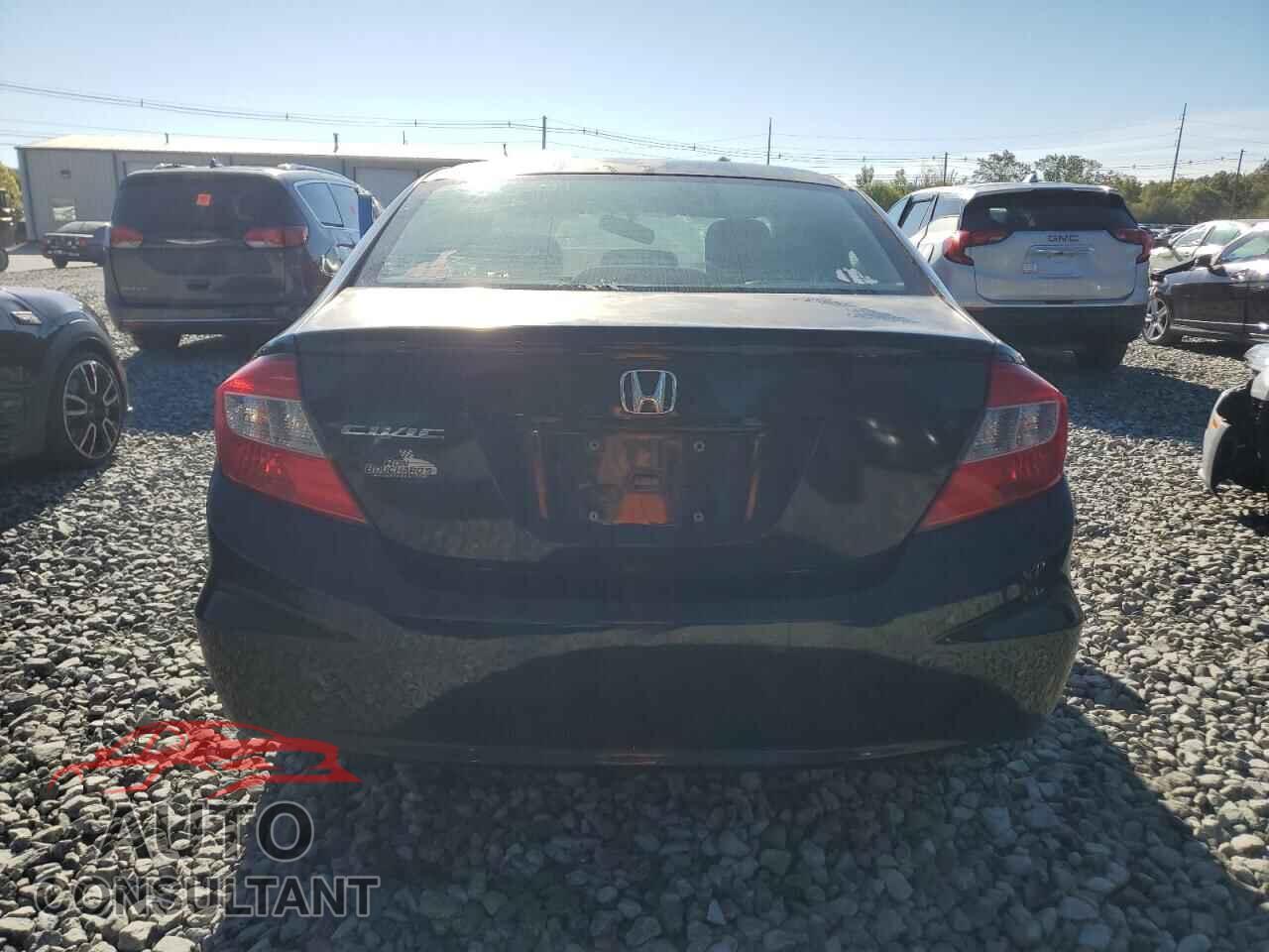 HONDA CIVIC 2012 - 2HGFB2F51CH593856