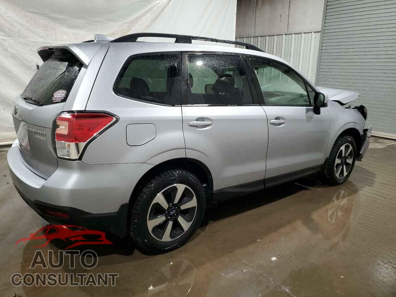 SUBARU FORESTER 2017 - JF2SJAECXHH541246