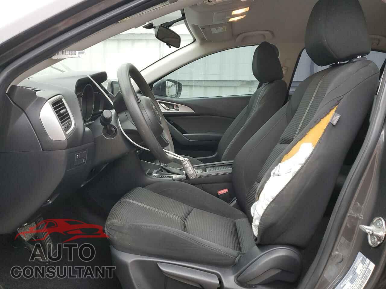 MAZDA 3 2017 - 3MZBN1U73HM109940