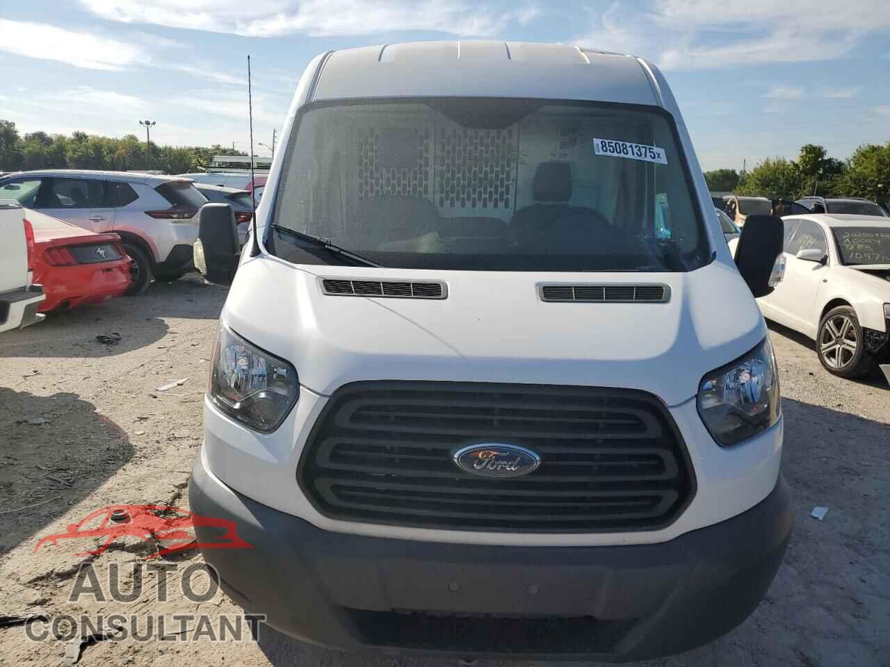 FORD TRANSIT 2019 - 1FTYE2CM4KKB52157