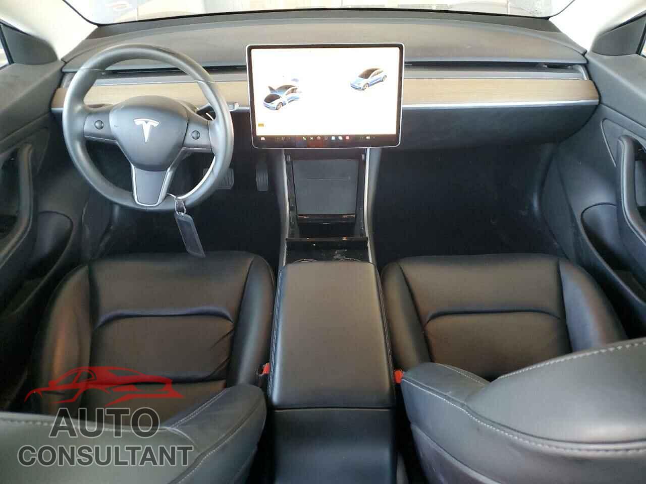 TESLA MODEL 3 2020 - 5YJ3E1EA2LF705121