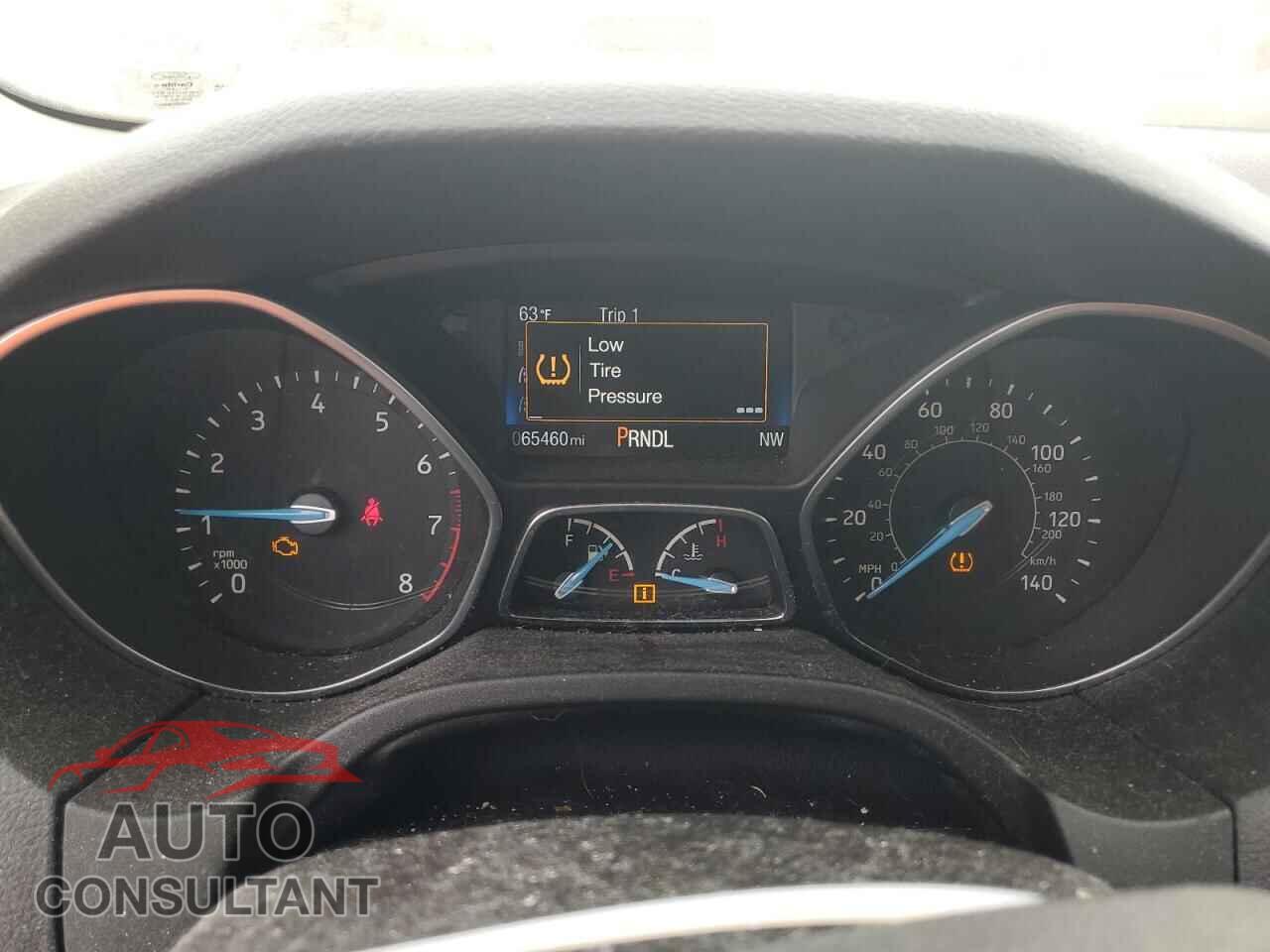 FORD FOCUS 2017 - 1FADP3K21HL298510