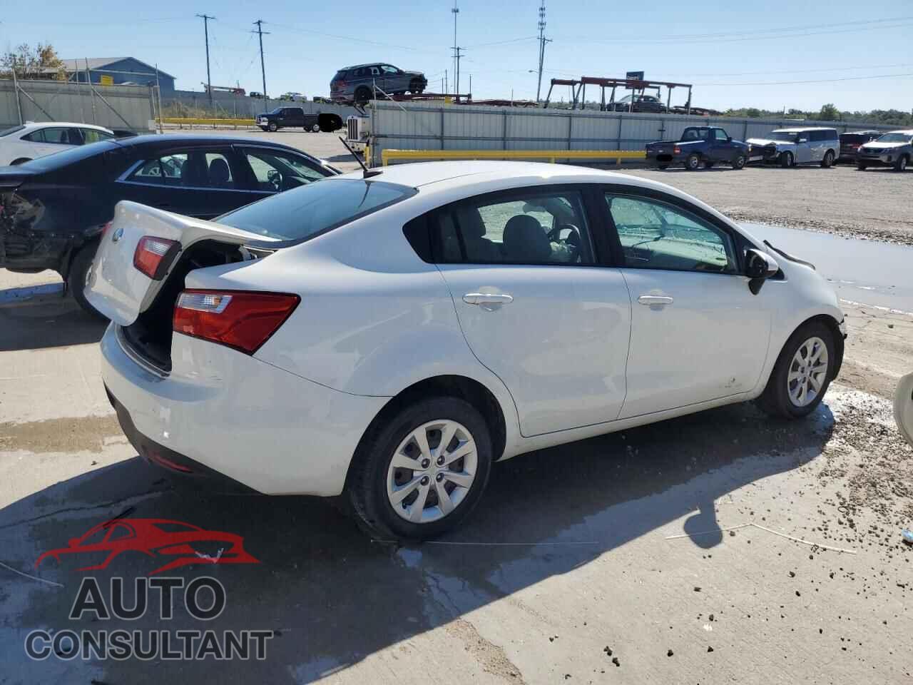 KIA RIO 2013 - KNADM4A38D6230925