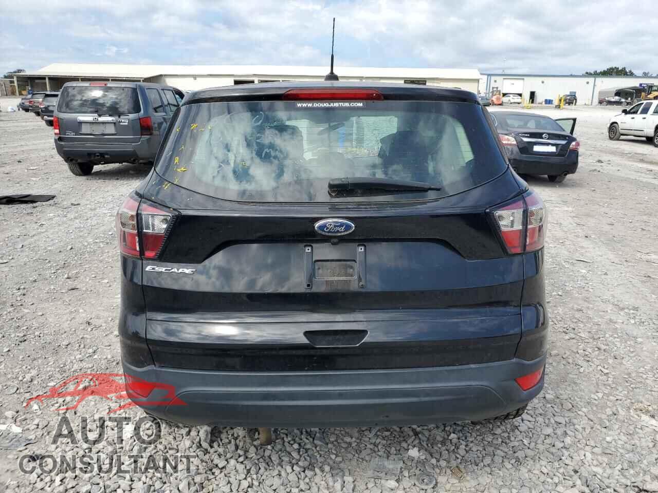 FORD ESCAPE 2017 - 1FMCU0F73HUB86445