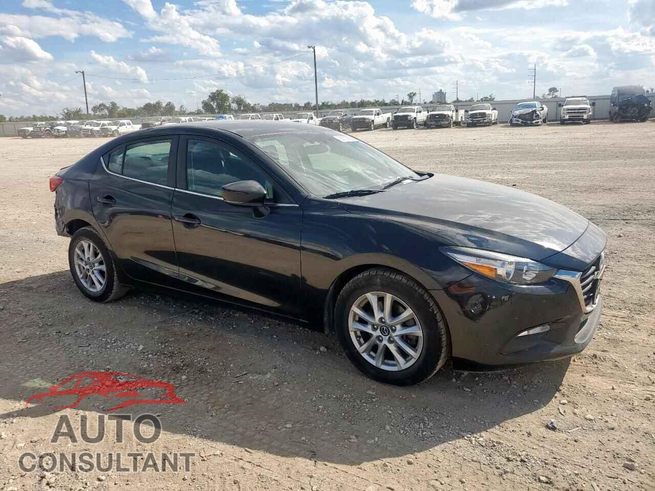 MAZDA 3 2017 - 3MZBN1U77HM140267