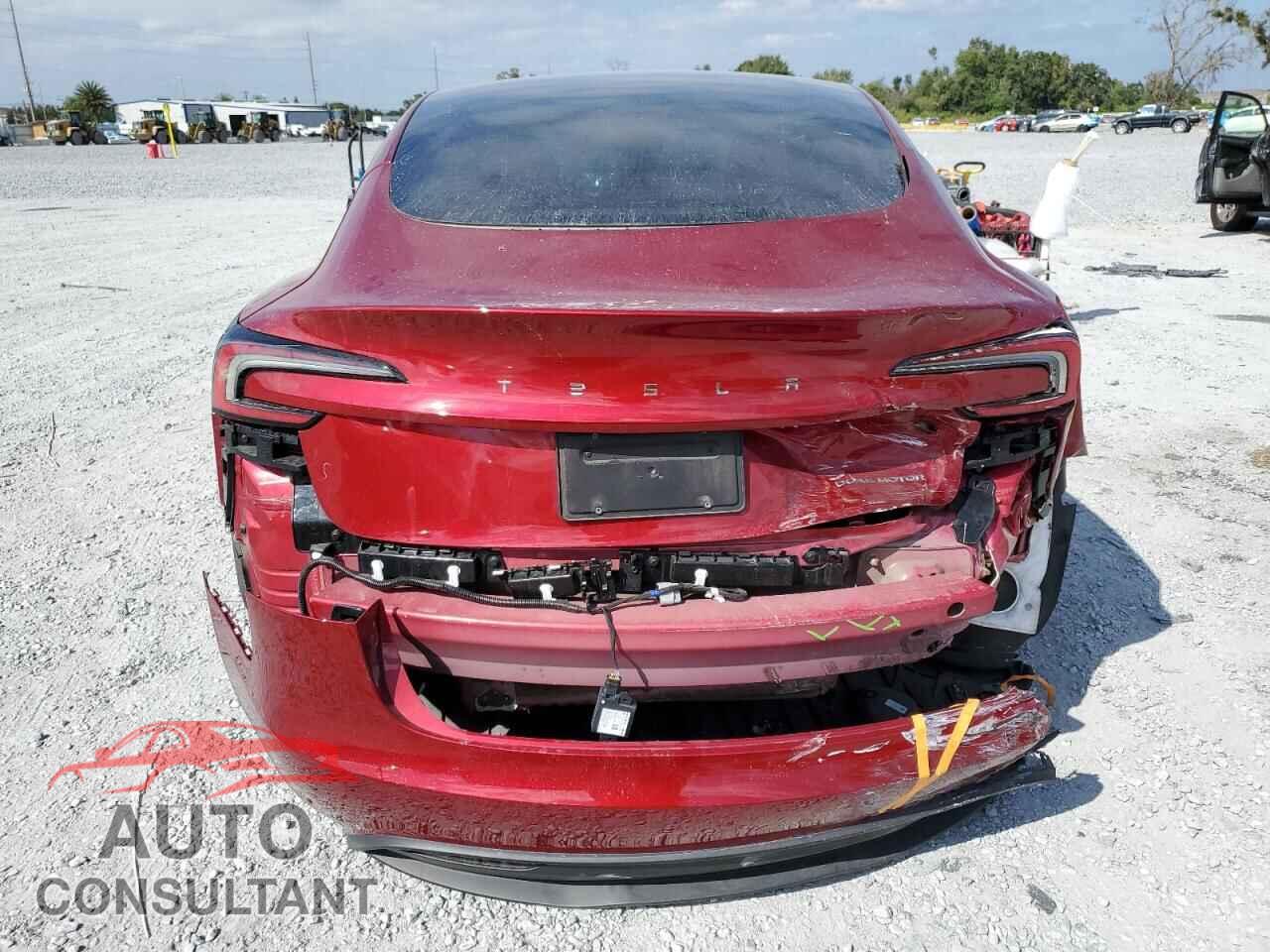 TESLA MODEL 3 2024 - 5YJ3E1EB4RF825214