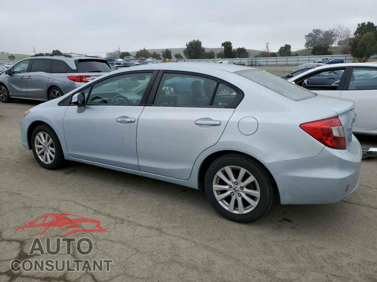 HONDA CIVIC 2012 - 2HGFB2F93CH596101