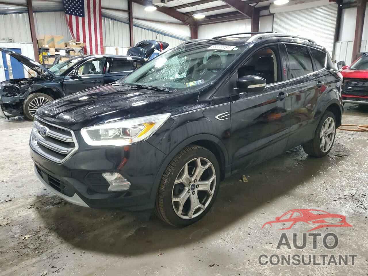 FORD ESCAPE 2017 - 1FMCU0J9XHUC14394