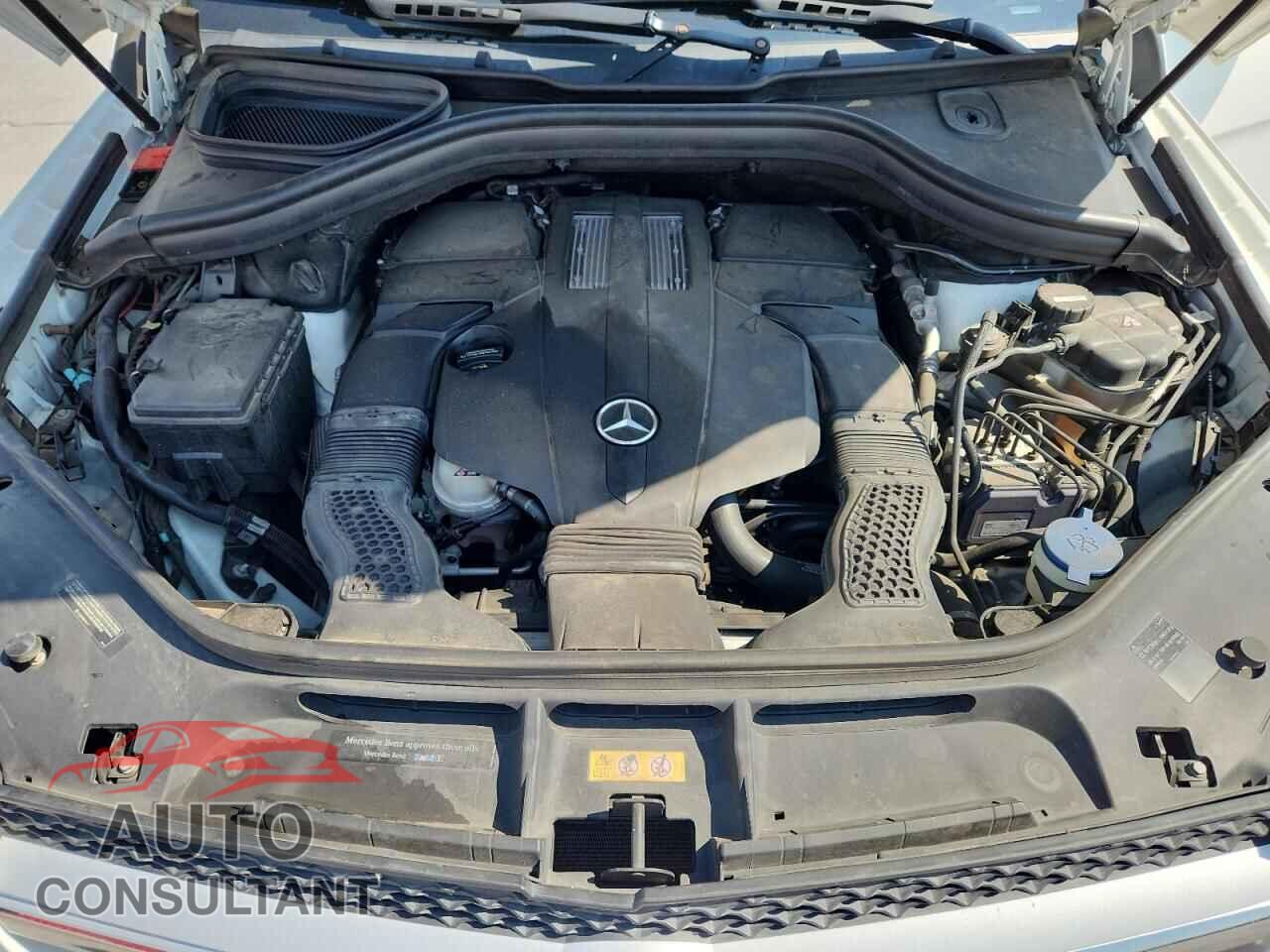 MERCEDES-BENZ GL-CLASS 2015 - 4JGDF6EE9FA515665