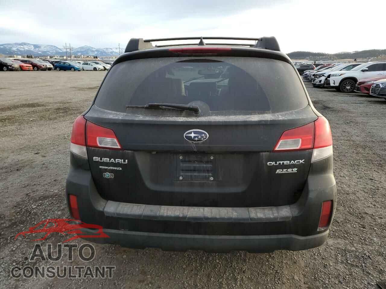 SUBARU OUTBACK 2013 - 4S4BRBKC5D3312672