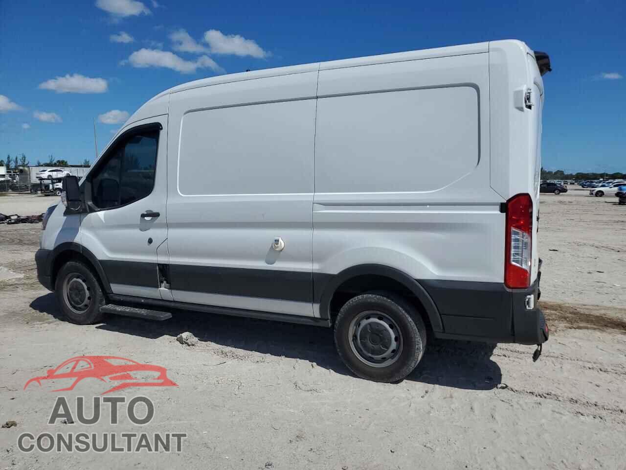 FORD TRANSIT 2020 - 1FTBR1CGXLKA12811