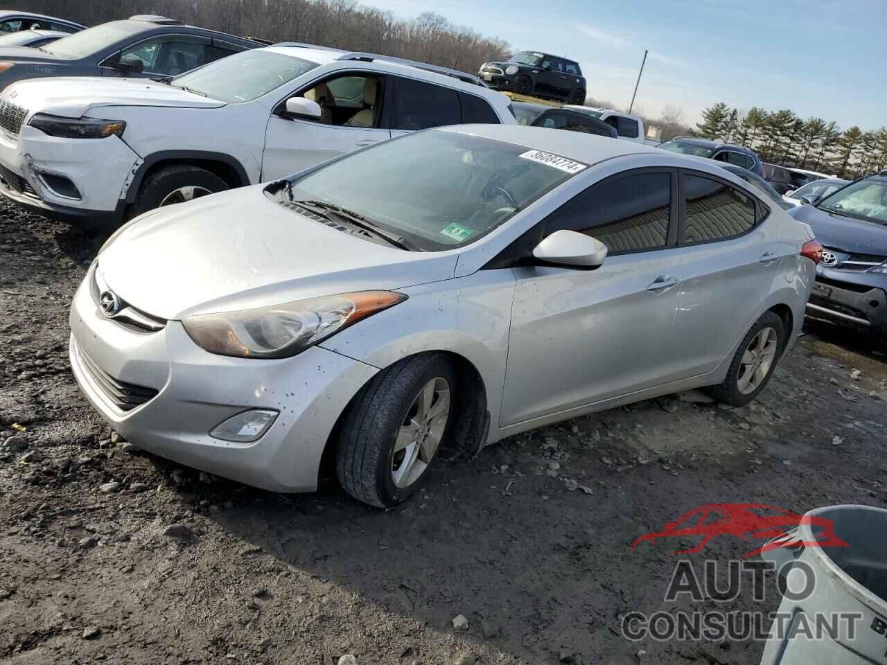 HYUNDAI ELANTRA 2012 - 5NPDH4AE6CH107668