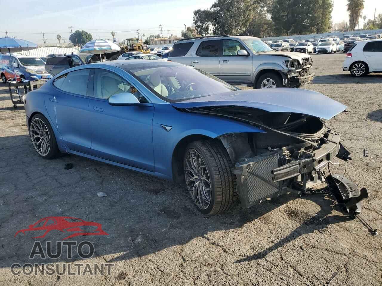 TESLA MODEL S 2017 - 5YJSA1E47HF216304