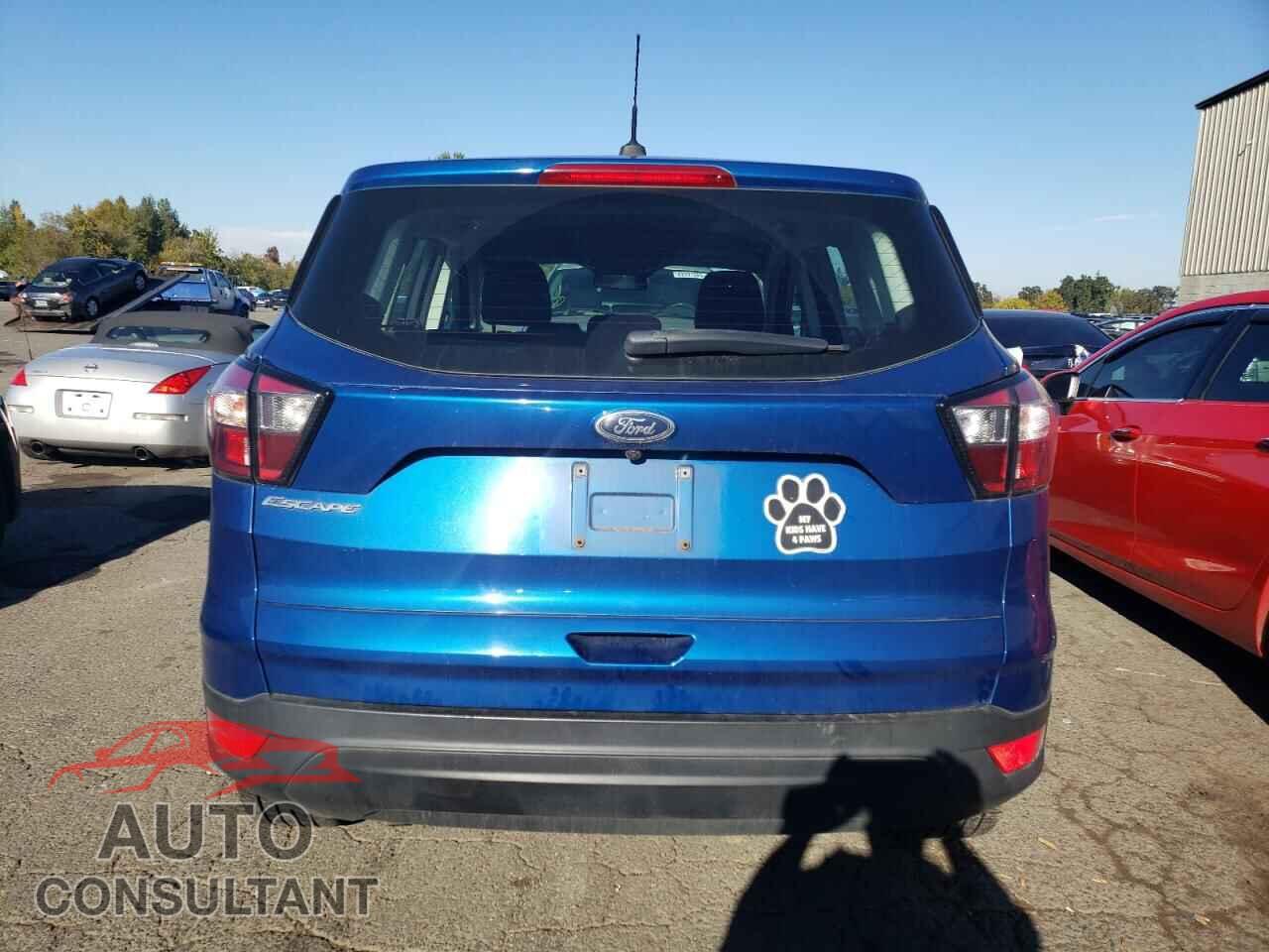 FORD ESCAPE 2017 - 1FMCU0F79HUD54539