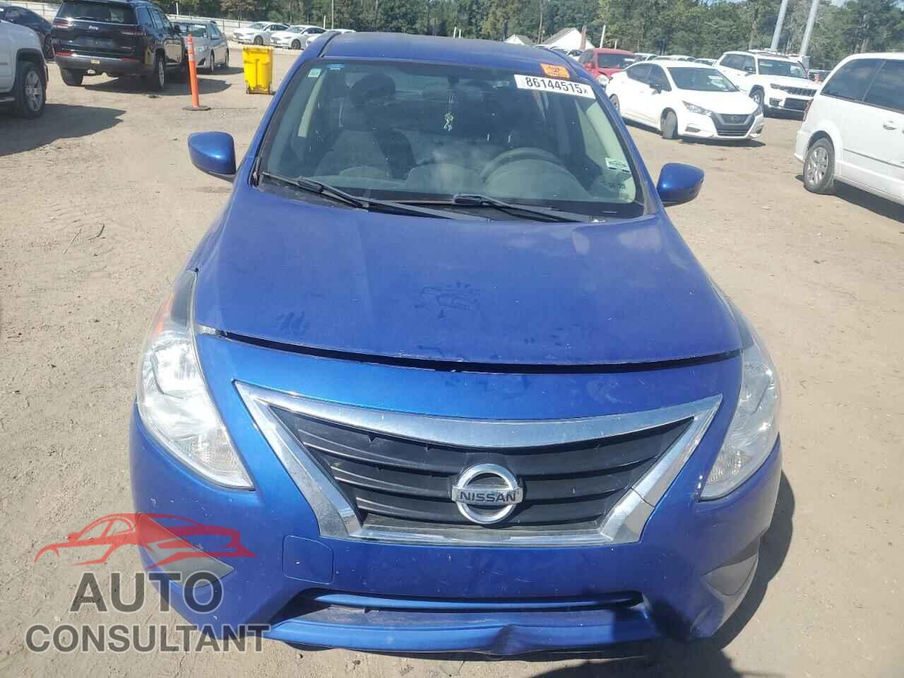 NISSAN VERSA 2017 - 3N1CN7AP3HL875335