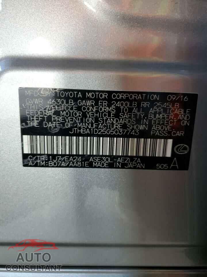 LEXUS IS 2016 - JTHBA1D25G5037743
