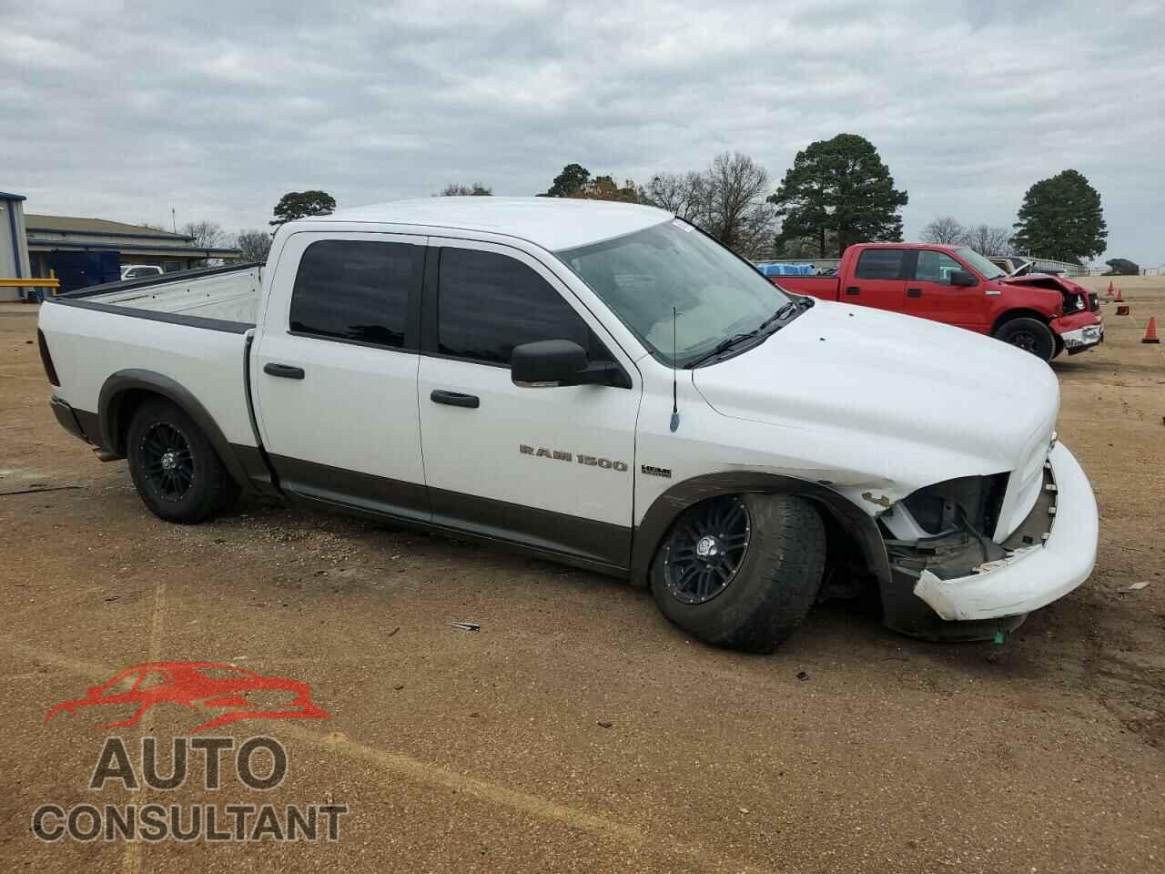 DODGE RAM 1500 2012 - 1C6RD7LT3CS140909