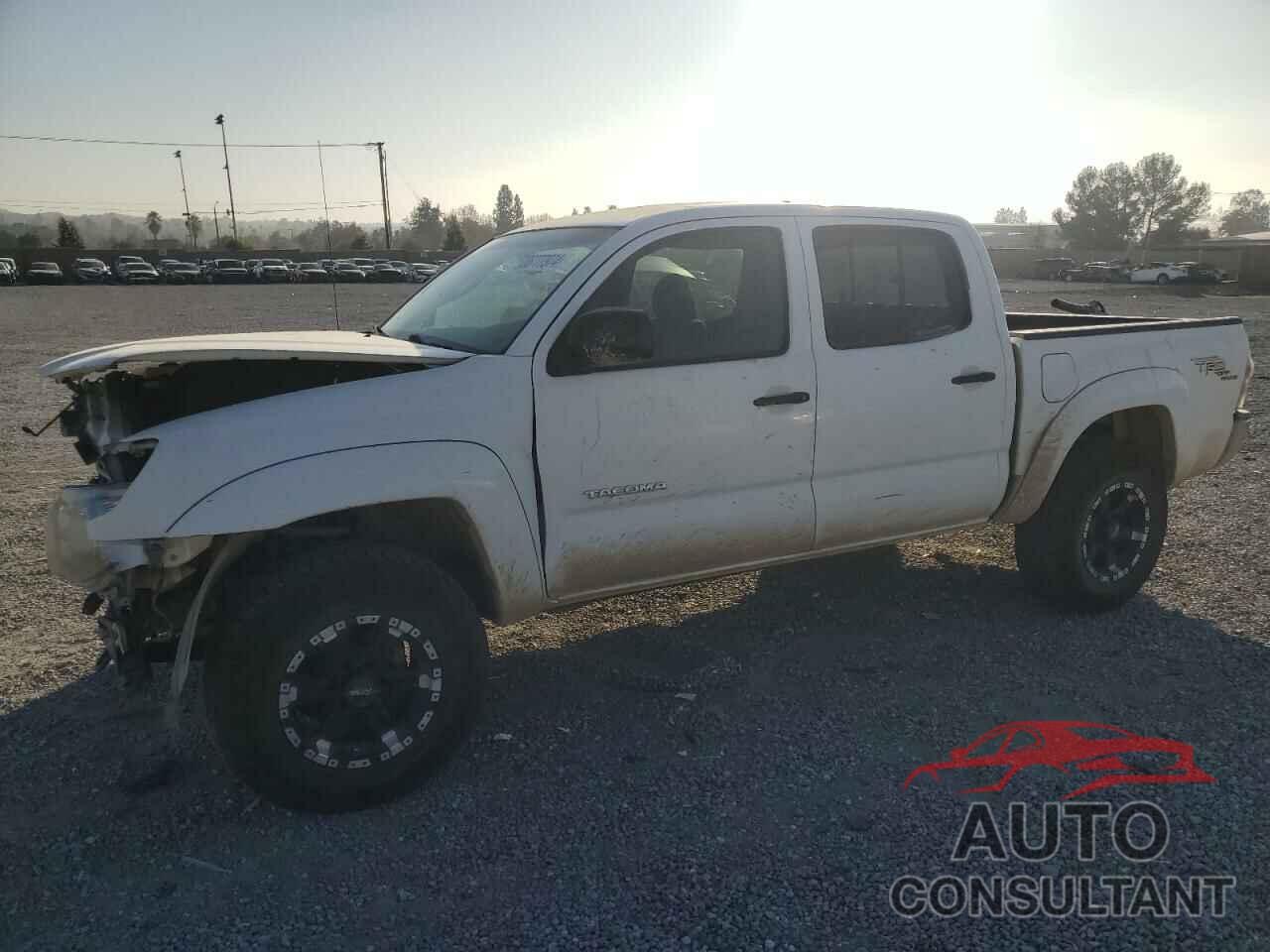 TOYOTA TACOMA 2010 - 3TMLU4EN1AM054421