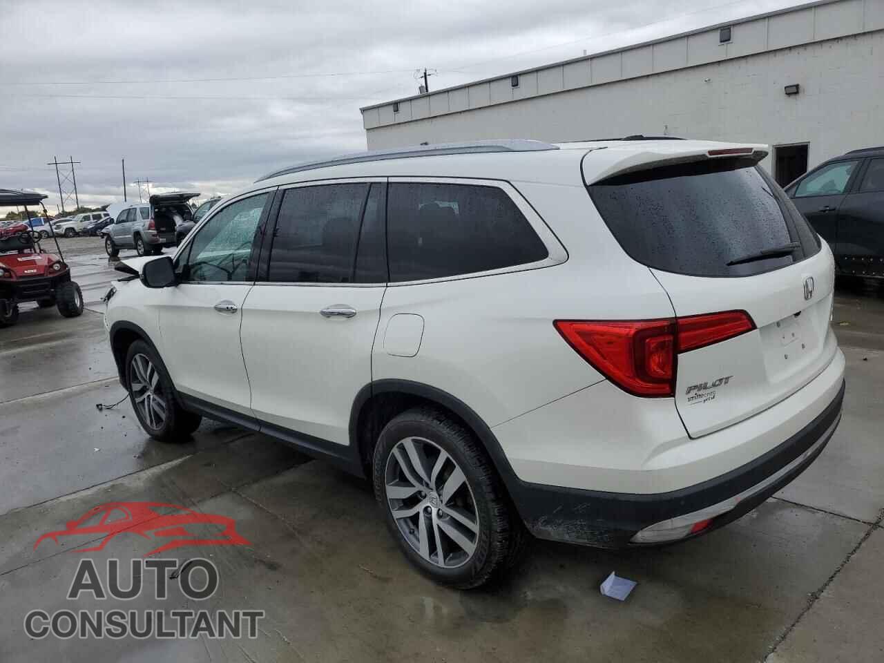 HONDA PILOT 2017 - 5FNYF6H01HB052095
