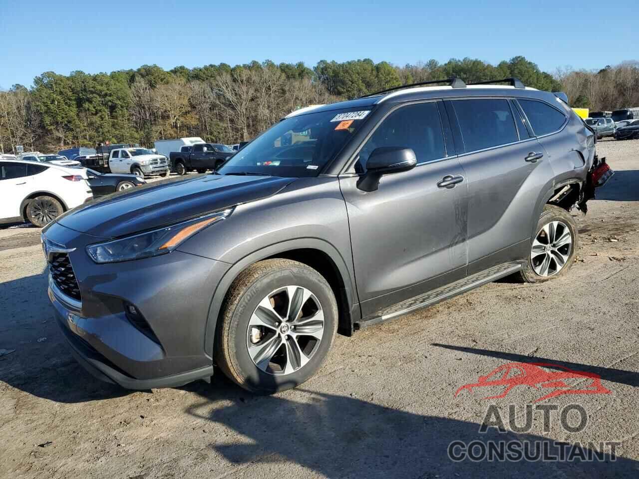 TOYOTA HIGHLANDER 2022 - 5TDGZRAHXNS111351