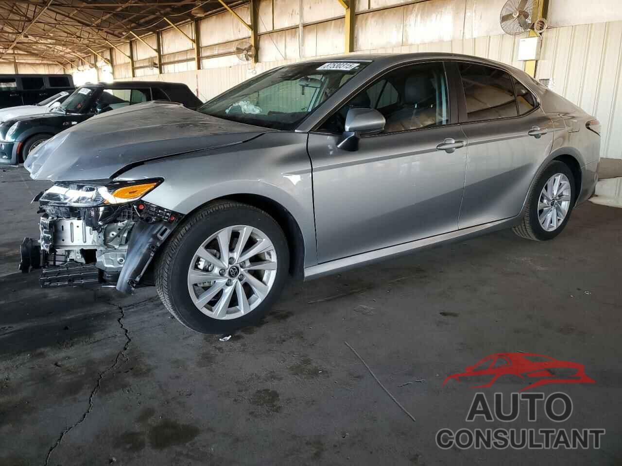 TOYOTA CAMRY 2022 - 4T1C11AK2NU057568