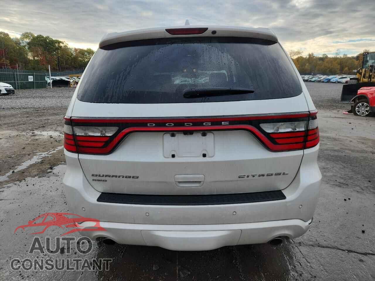 DODGE DURANGO 2016 - 1C4SDJET4GC430385
