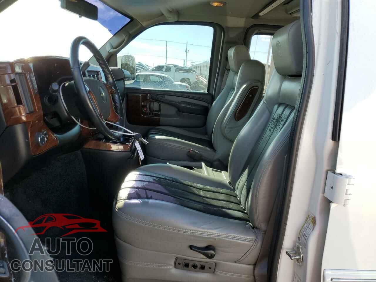 CHEVROLET EXPRESS 2014 - 1GBSGDC41E1103945