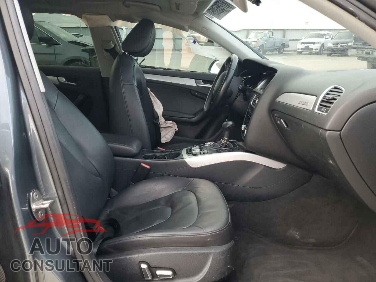 AUDI A4 2013 - WAUFFAFL6DN003863