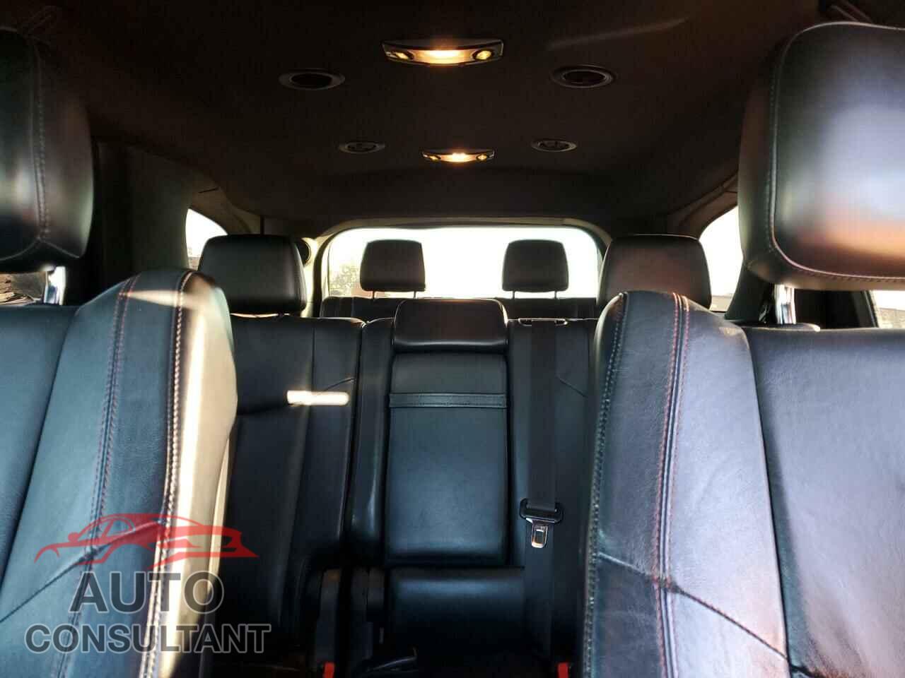DODGE DURANGO 2015 - 1C4SDHCT9FC931184