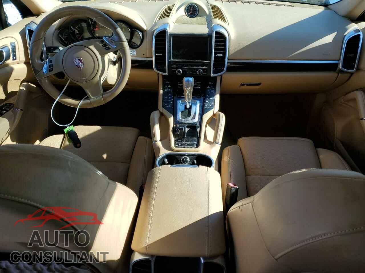 PORSCHE CAYENNE 2013 - WP1AF2A25DLA43685