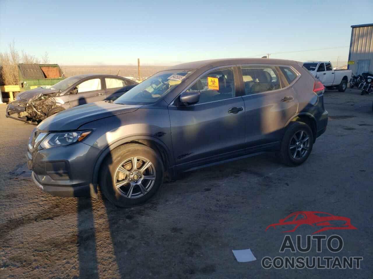 NISSAN ROGUE 2018 - KNMAT2MT4JP565453