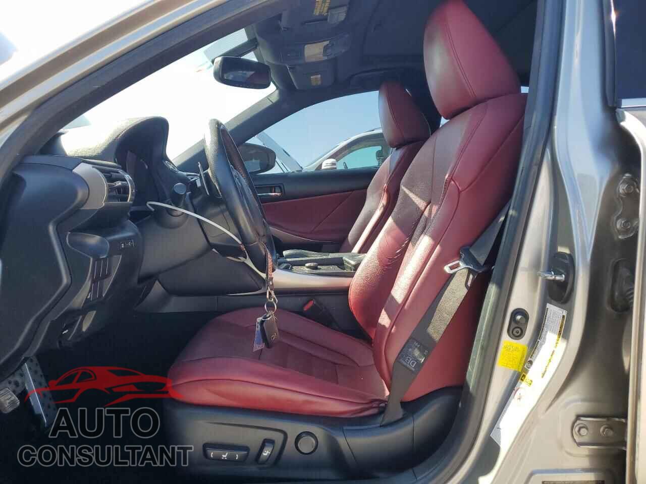 LEXUS IS 2015 - JTHBF1D22F5064091