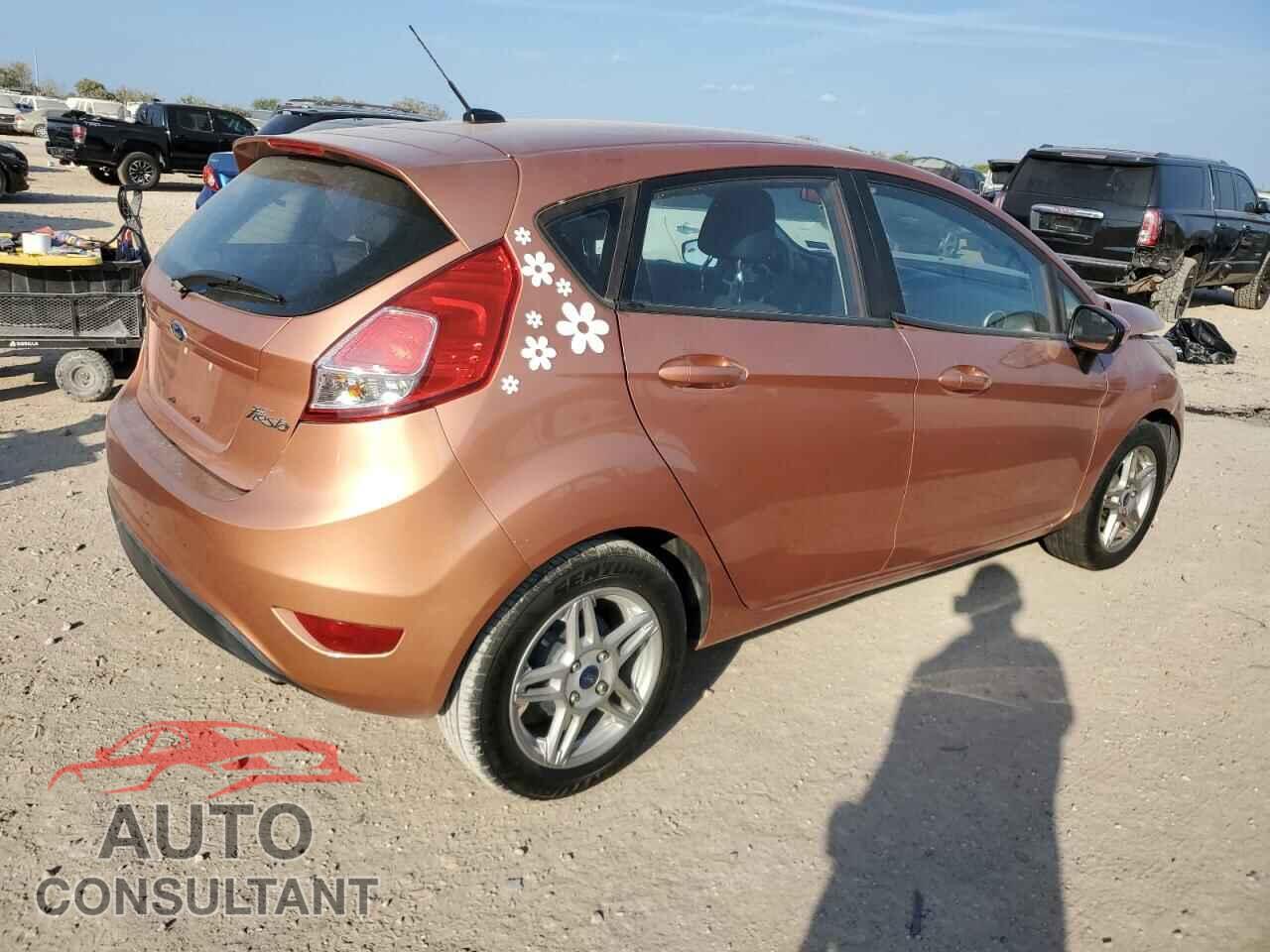 FORD FIESTA 2017 - 3FADP4EJ6HM149677