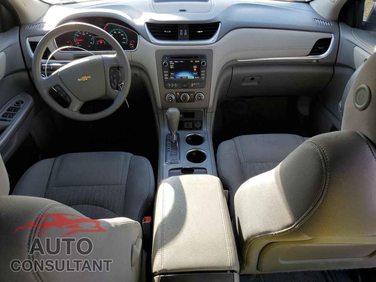 CHEVROLET TRAVERSE 2017 - 1GNKVFED3HJ183416