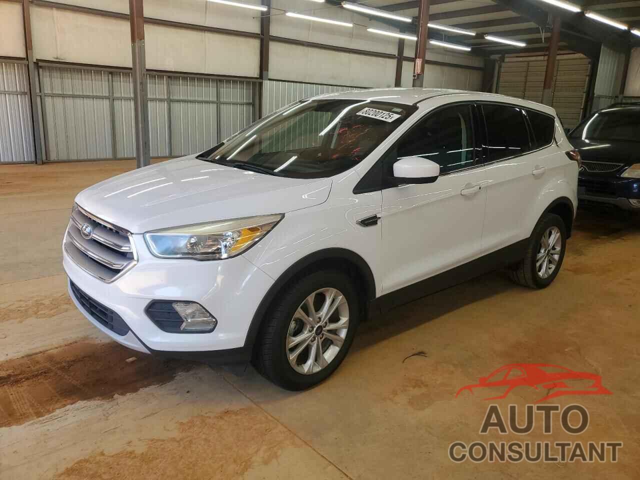 FORD ESCAPE 2017 - 1FMCU0GD7HUA31336