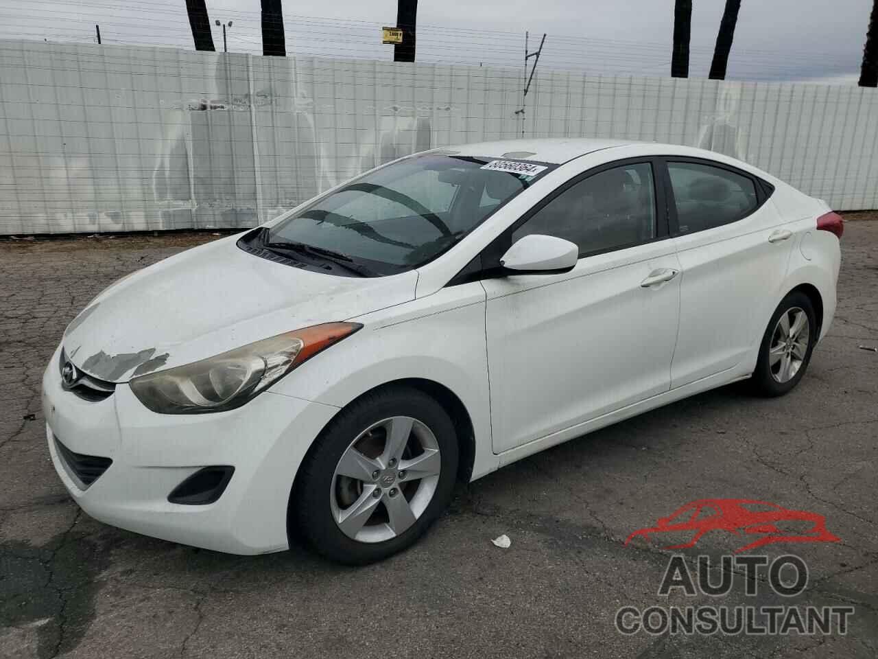 HYUNDAI ELANTRA 2013 - 5NPDH4AE4DH286620